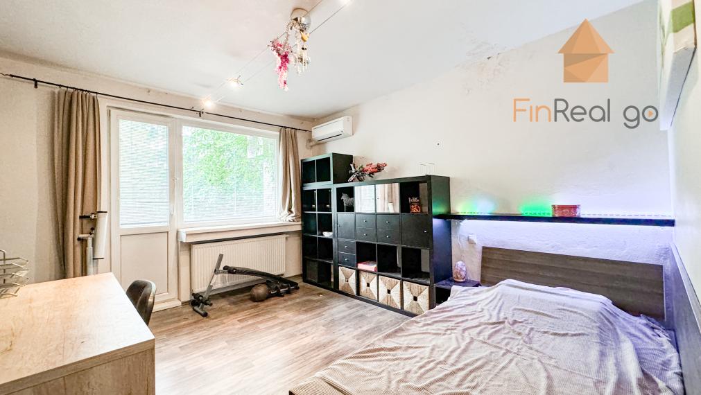 Predáme zariadený 7,5izbový rodinný dom-Investičný potenciál