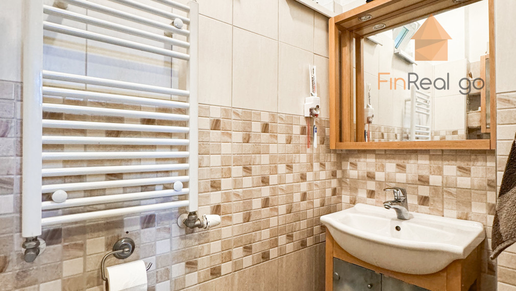 Predáme zariadený 7,5izbový rodinný dom-Investičný potenciál