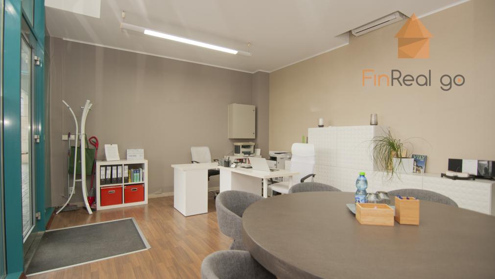 Prenájom obchodný priestor s výkladom 30m2, Vajnorská ul.BA-Nové Mesto