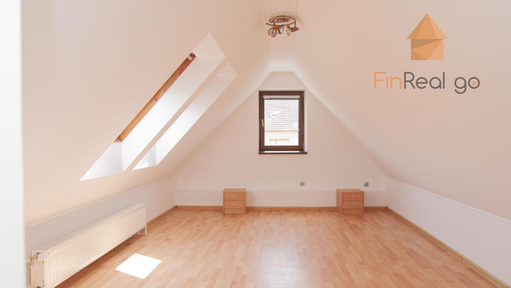 Predaj 7-izb. dom s bazénom na pozemku 561m2, Malé Leváre