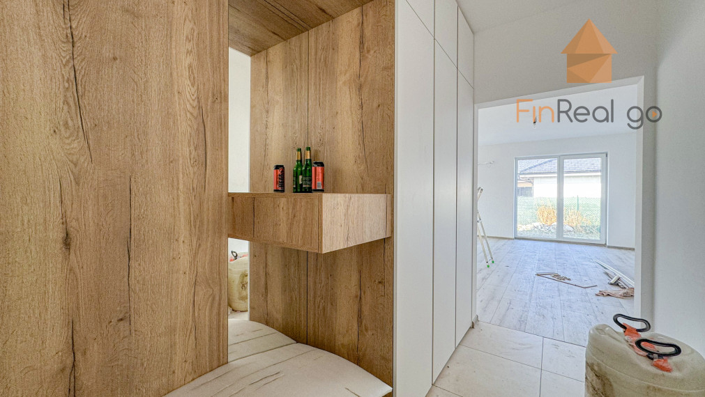 Predaj moderný 4-izb. RD s veľkorysou premyslenou dispozíciou, 664m2 pozemok, Miloslavov Alžbetin Dvor