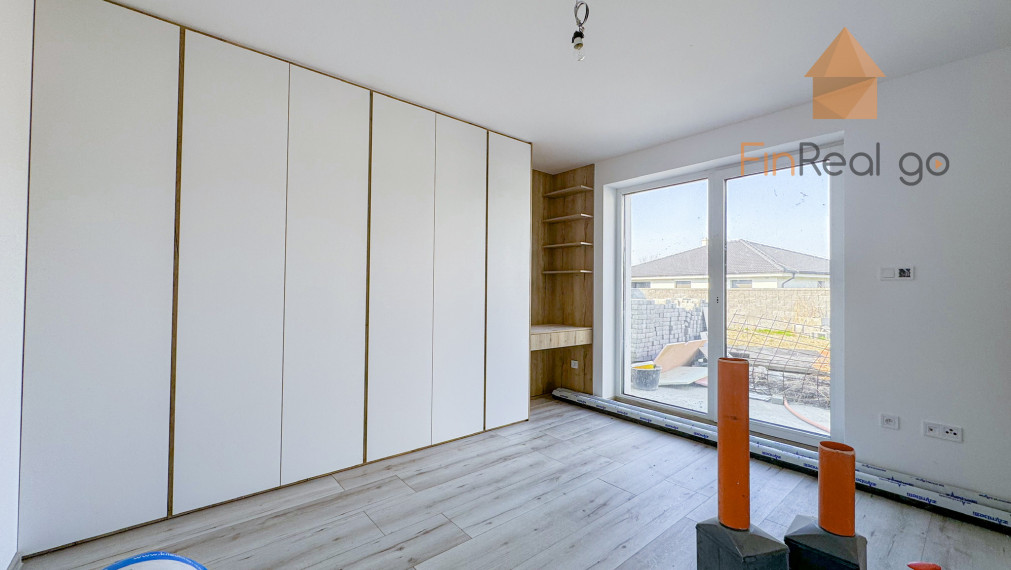 Predaj moderný 4-izb. RD s veľkorysou premyslenou dispozíciou, 664m2 pozemok, Miloslavov Alžbetin Dvor