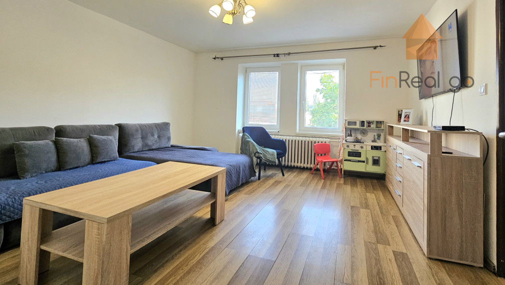 PREDAJ, 2-izbový byt, kompletná rekonštrukcia, Levice