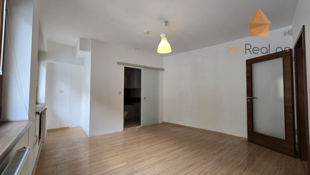INVESTIČNÁ PRÍLEŽITOSŤ 168 m² + 8 m² terasa – OBCHODNÁ ULICA, STARÉ MESTO, BRATISLAVA I
