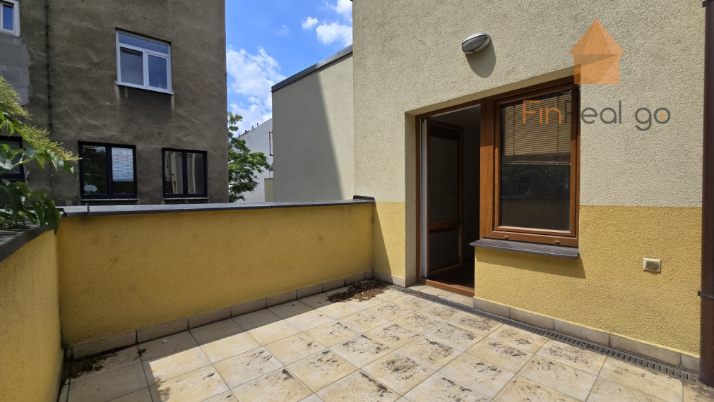 INVESTIČNÁ PRÍLEŽITOSŤ 168 m² + 8 m² terasa – OBCHODNÁ ULICA, STARÉ MESTO, BRATISLAVA I