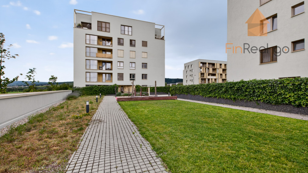 Predaj moderný kompletne zariadený 2-izbový byt s príjemnou lodžiou, Bory, Bratislava