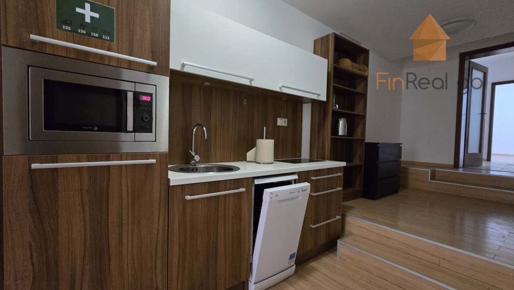 INVESTIČNÁ PRÍLEŽITOSŤ 168 m² + 8 m² terasa – OBCHODNÁ ULICA, STARÉ MESTO, BRATISLAVA I