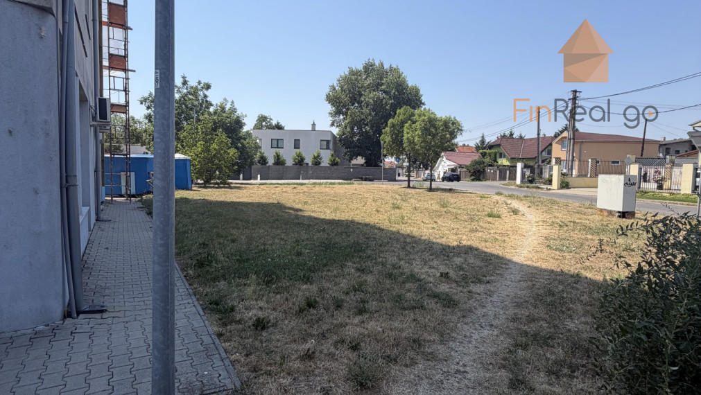 Investičný pozemok pre obchod, služby a podnikanie – Vrakuňa