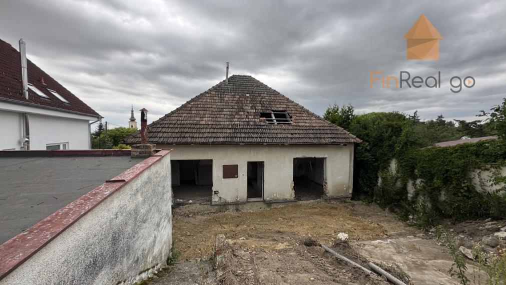 Stavebný pozemok na exkluzívnu vilu – Kalvárska ulica, Stupava