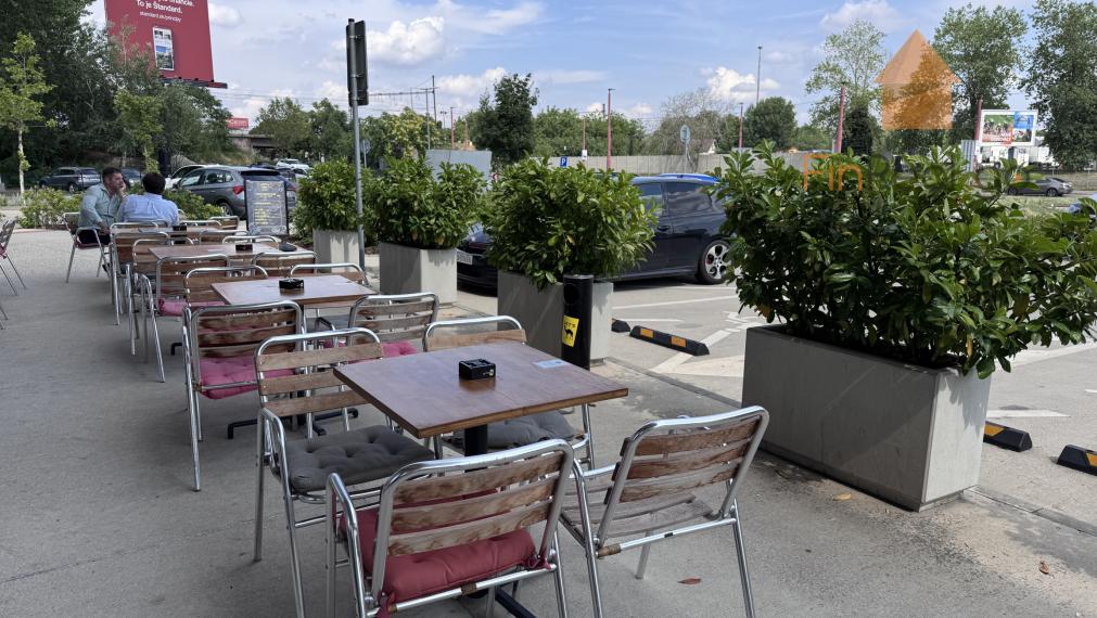 ODSTÚPENIE ZABEHNUTEJ GASTRO PREVÁDZKY VO FRESH MARKETE – BA