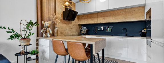 Predaj moderný kompletne zariadený 2-izbový byt s príjemnou lodžiou, Bory, Bratislava