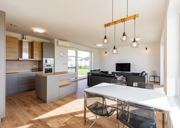 Moderný 4i rodinný bungalov na dlhodobý prenájom | Šamorín