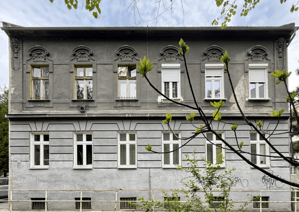 2-izbový byt s potenciálom / Nivy – 500 bytov